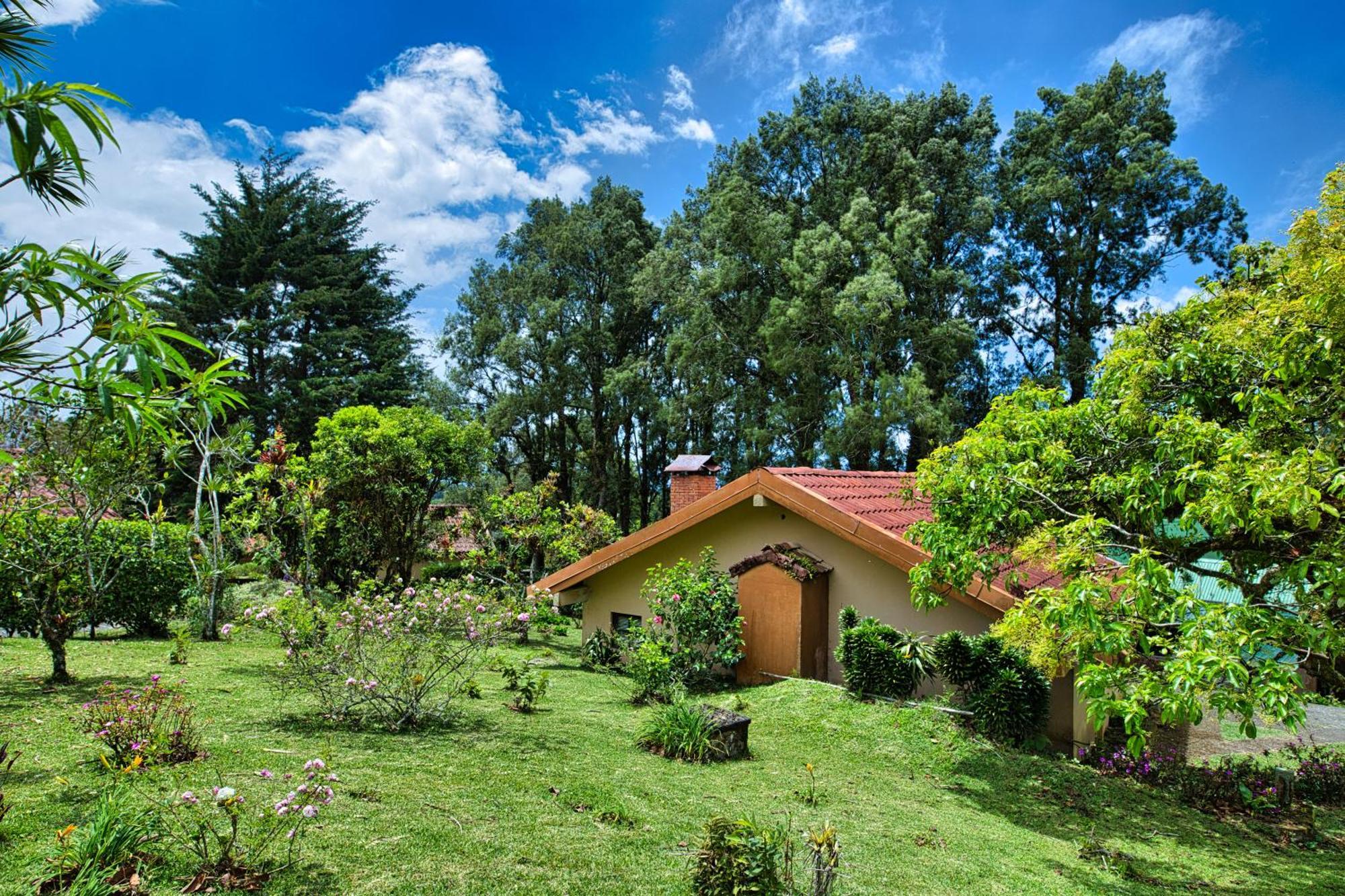 Hotel Villa Zurqui San Isidro  Buitenkant foto