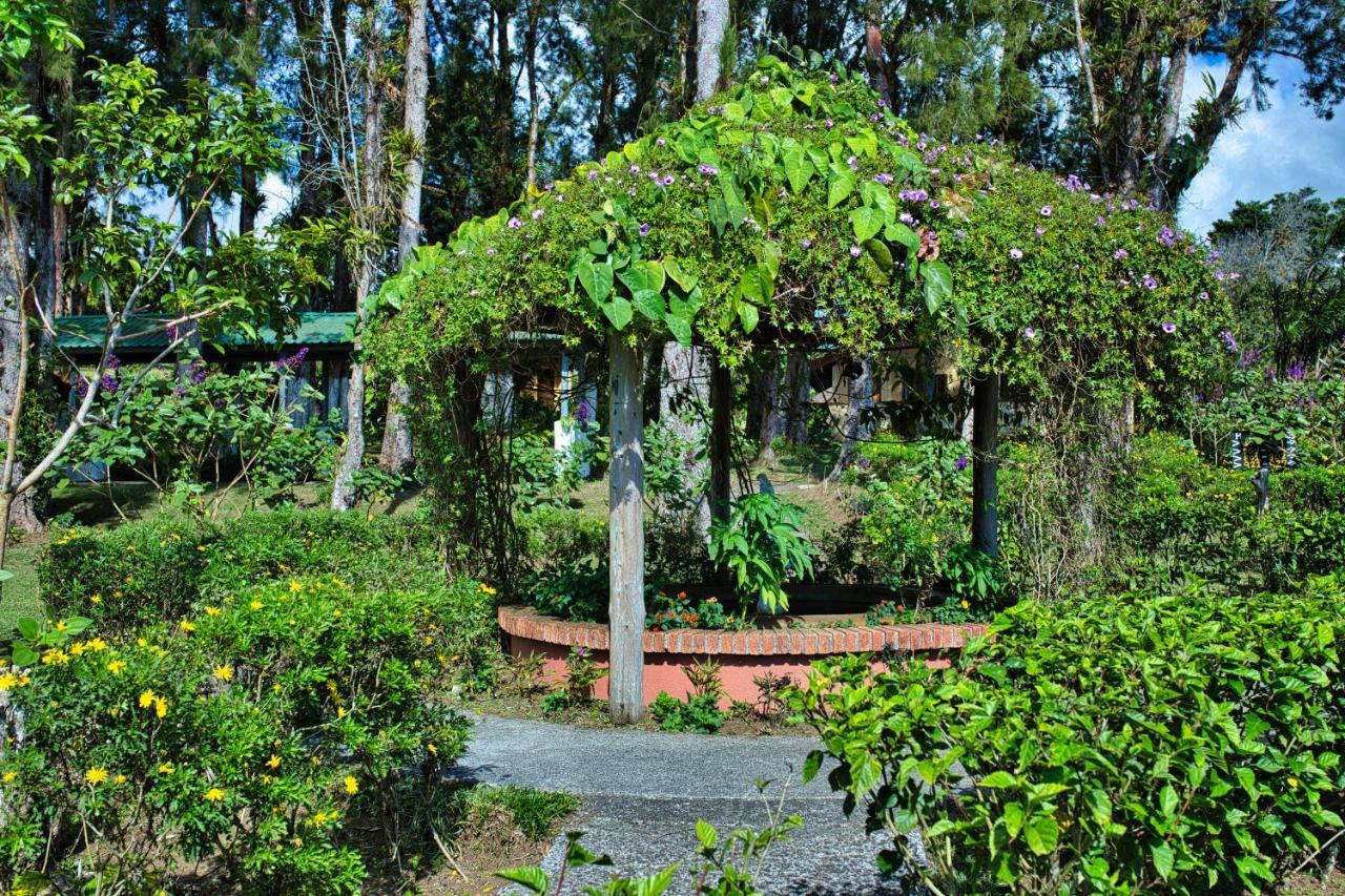 Hotel Villa Zurqui San Isidro  Buitenkant foto