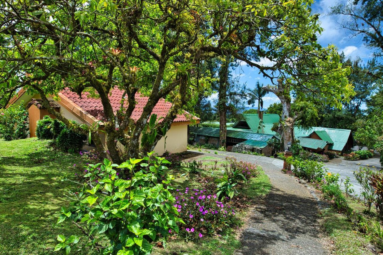 Hotel Villa Zurqui San Isidro  Buitenkant foto