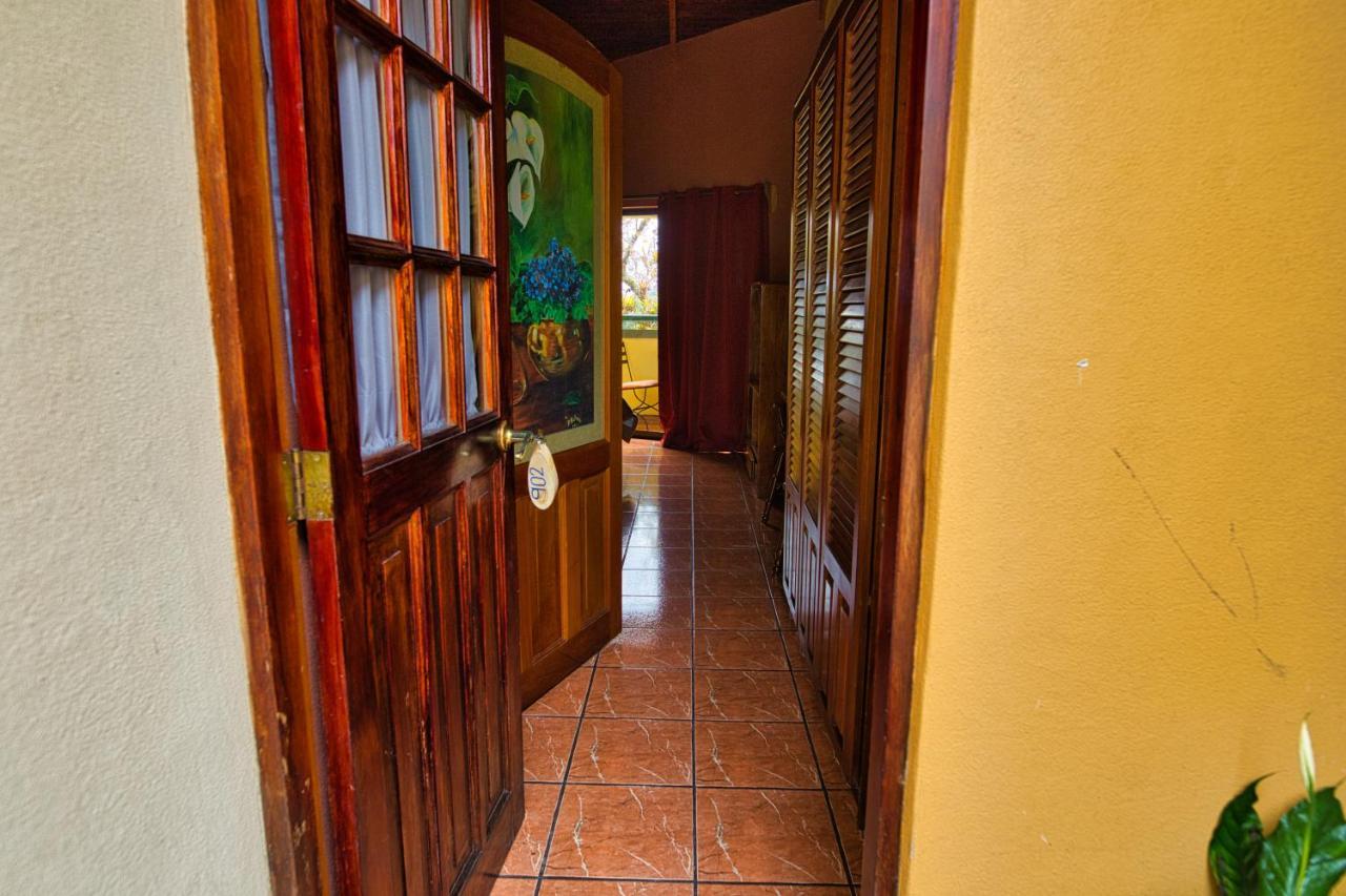 Hotel Villa Zurqui San Isidro  Buitenkant foto
