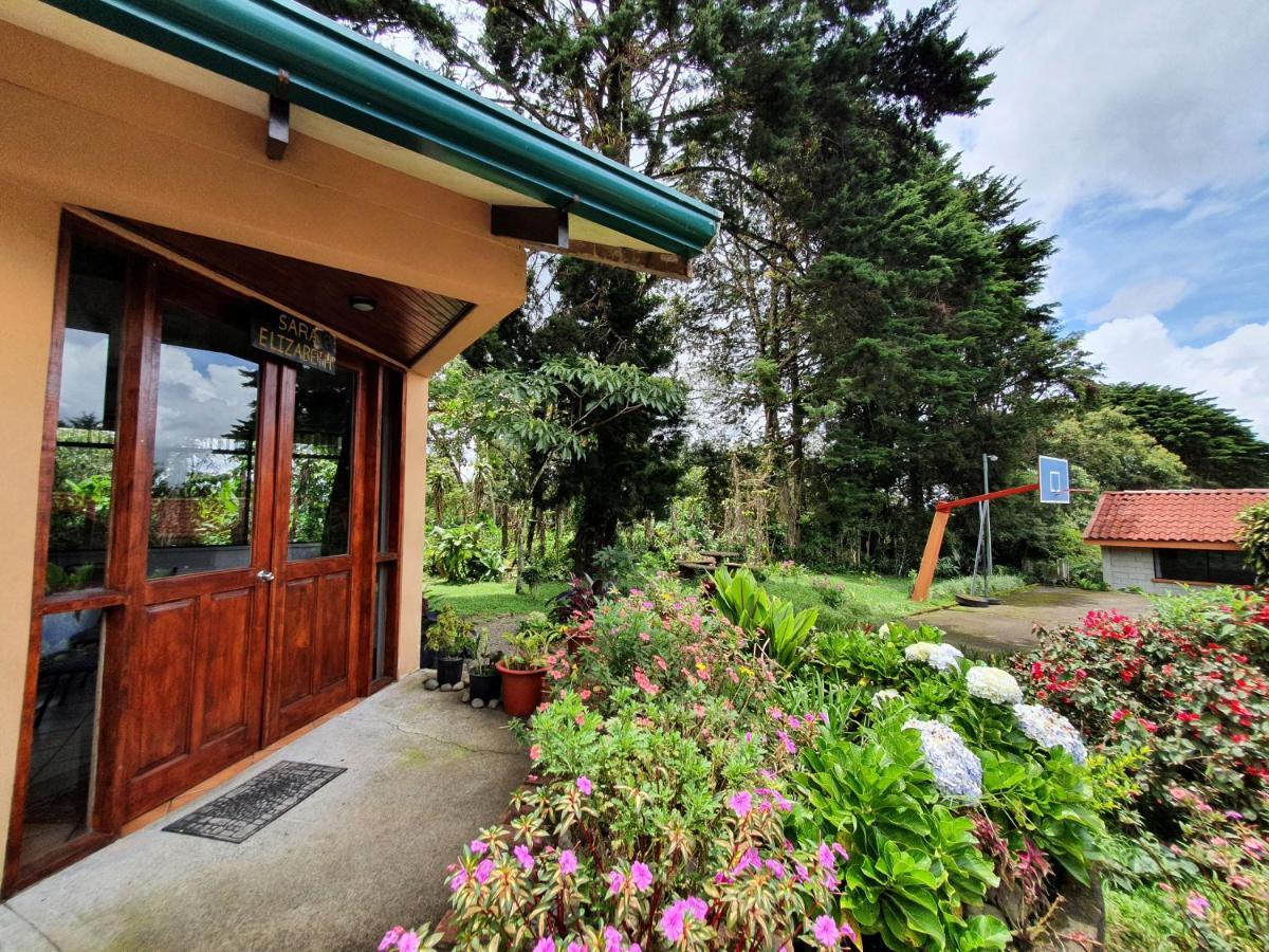 Hotel Villa Zurqui San Isidro  Buitenkant foto