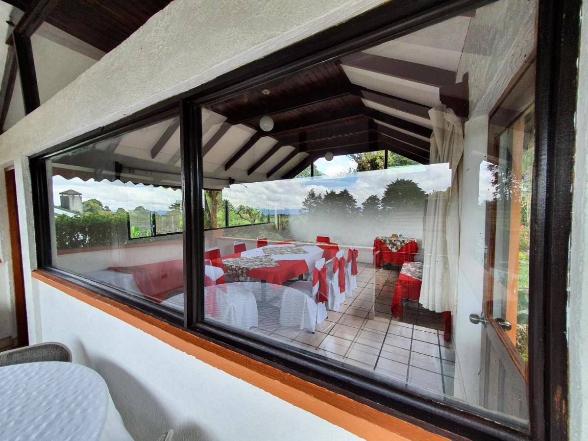 Hotel Villa Zurqui San Isidro  Buitenkant foto
