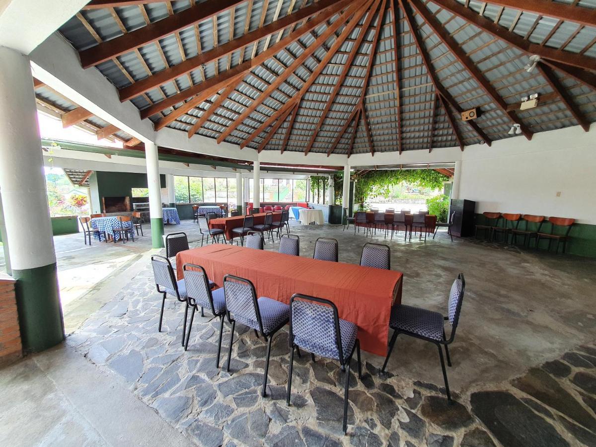 Hotel Villa Zurqui San Isidro  Buitenkant foto